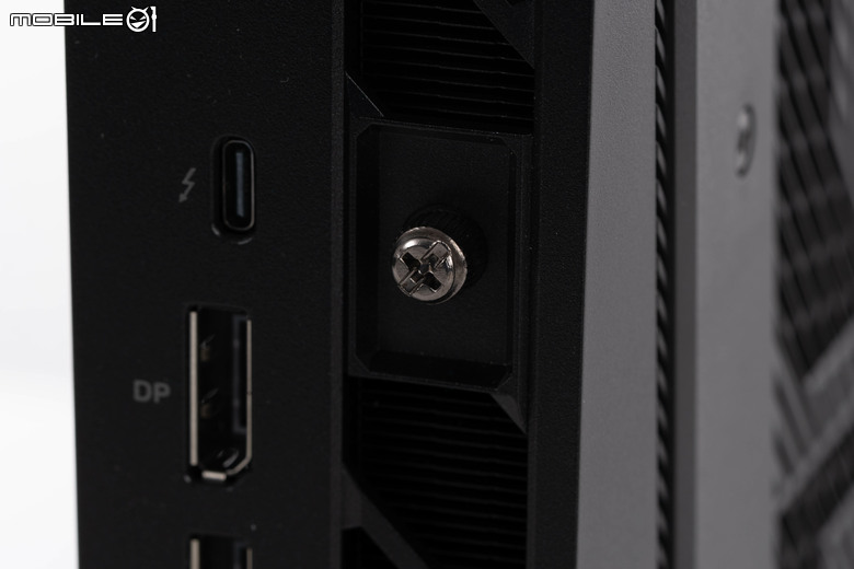 ROG NUC16 Edition 20 電競迷你電腦開箱實測 要價近 20 萬的迷你主機最強之作！