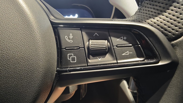 桃園荃程汽車參訪 - 依照Stellantis Brand House 全球規範打造之亞太區第二座據點
