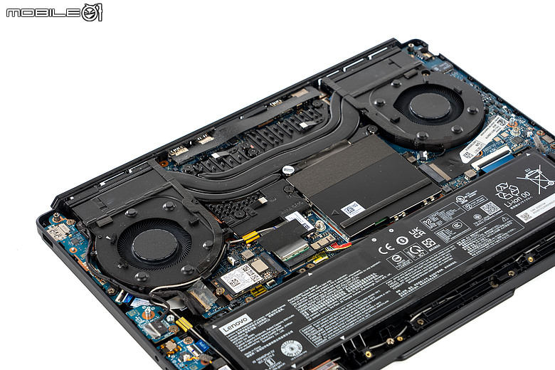 Lenovo Legion 5i (Gen11) 測試報告｜螢幕增大、結構瘦身，RTX 5060 滿血輸出！