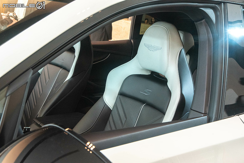 【採訪】Aston Martin DB12 S首度現身，Vantage S、DBX S等「S」家族同台亮相！
