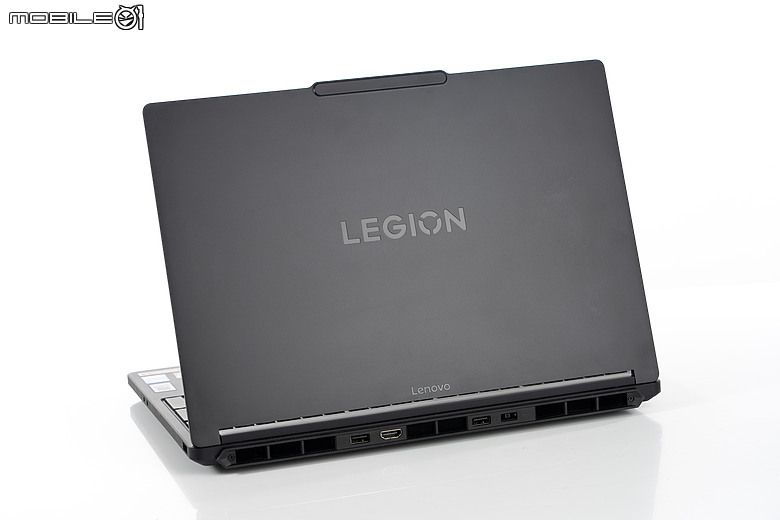 Lenovo Legion 5i (Gen11) 測試報告｜螢幕增大、結構瘦身，RTX 5060 滿血輸出！
