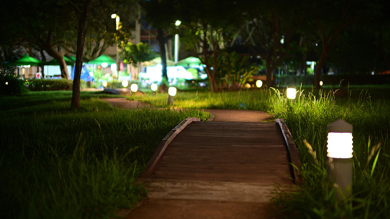 ZF+LAOWA Argus 45mm f/0.95 麗池-夜