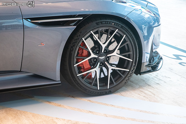 【採訪】Aston Martin DB12 S首度現身，Vantage S、DBX S等「S」家族同台亮相！