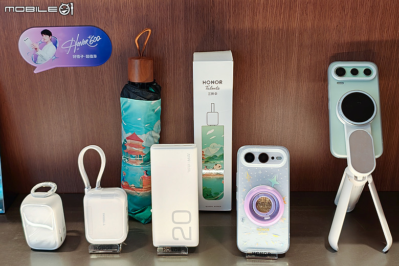 直擊深圳榮耀 α 旗艦店|Robot Phone 進駐、人形機器人迎賓!