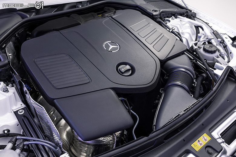 【重點新車】Mercedes-Benz小改款C-Class正式登場,科技層面大幅更新!