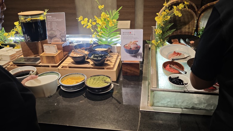 我們家的三天兩夜東部/北部泡湯之旅 - Day1~ Day2 - 礁溪寒沐酒店 / 行政酒廊初體驗 / 回巢農場看動物~