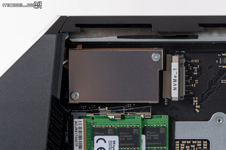 ROG NUC16 Edition 20 電競迷你電腦開箱實測 要價近 20 萬的迷你主機最強之作！