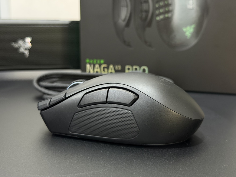 【開箱｜心得】三側板隨心更換，多達23顆自定義按鍵｜Razer Naga V3 Pro
