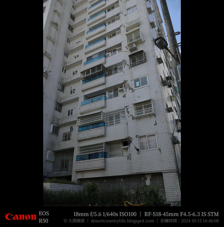 點我看大圖 【遊記】紀錄 0403 地震災損的同時,順手將花蓮季節性的美景「臺灣欒樹」記錄下來,七腳川溪親水步道 | 大漠國渡