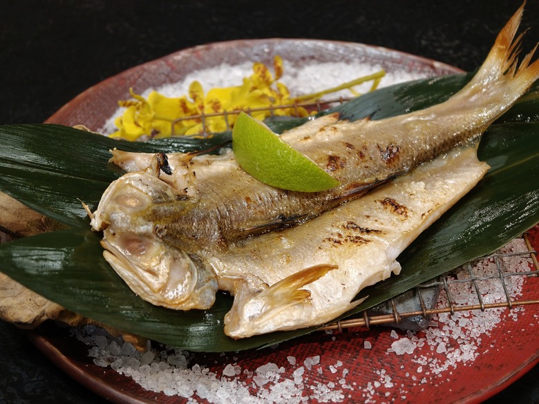 【食記】藝奇日式料理 高雄夢時代店 ｜餐點水準之上 服務細節差一點滿分