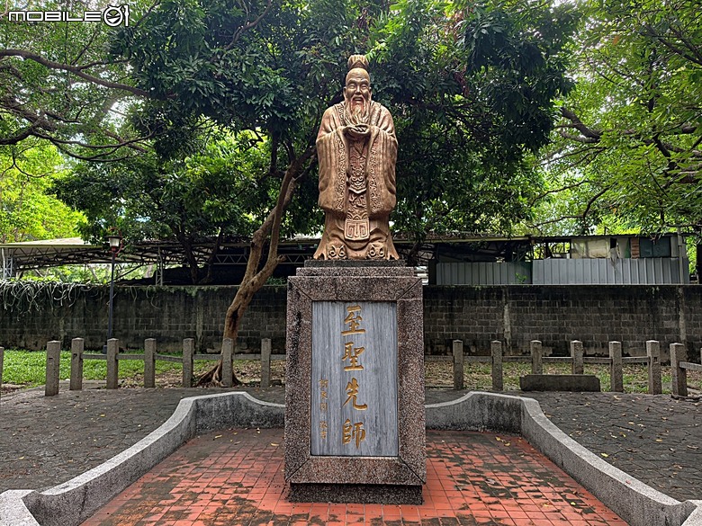 臺中公園、彰化銀行、臺中火車站 — 快閃臺中半天憶童年小旅行