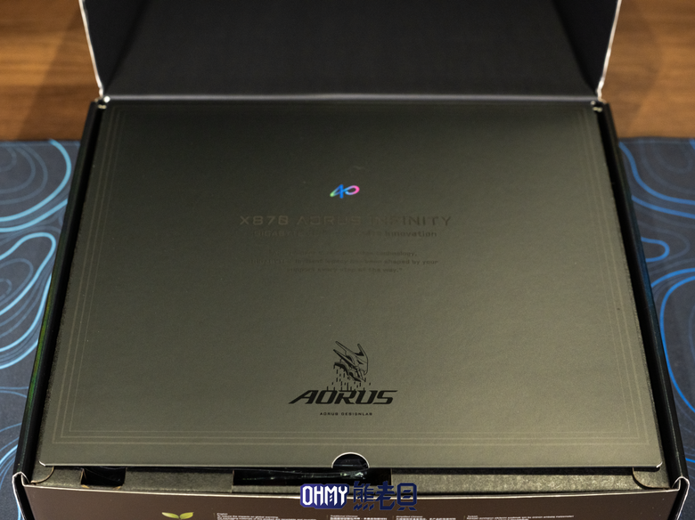 40週年超頻特仕板 技嘉 X870 AORUS INFINITY