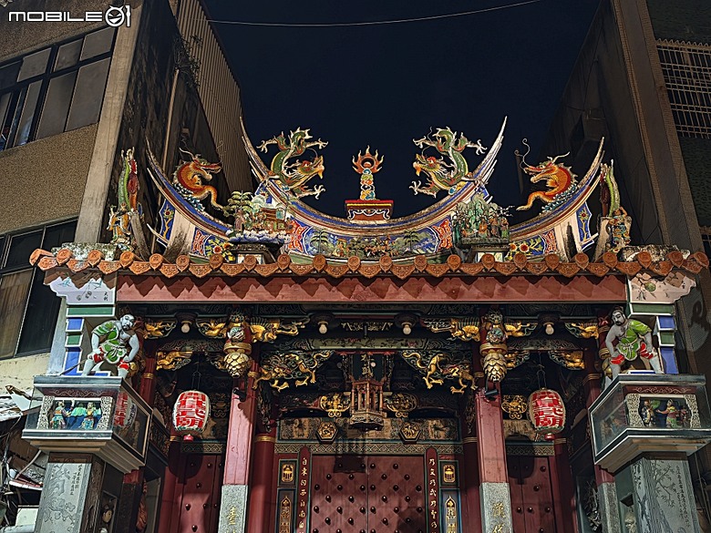 赤崁樓、祀典武廟、祀典大天后宮、開基靈祐宮、開基天后宮…,還有阿江炒鱔魚與成功路米糕 — 臺南市區國定古蹟之一夜遊不完