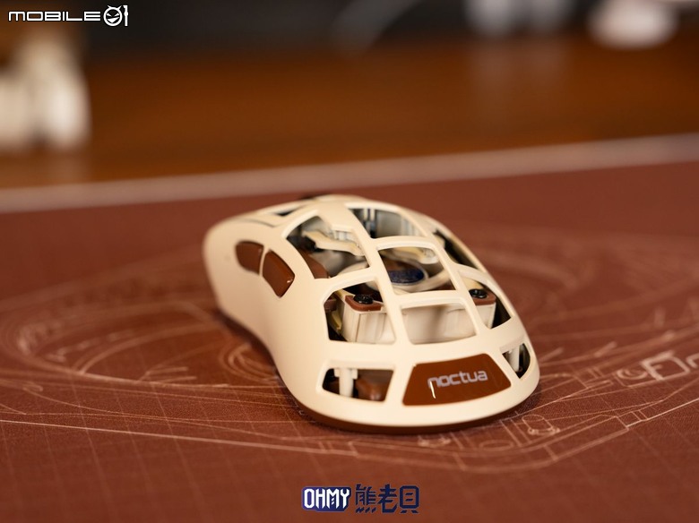 信仰喜+1 貓頭鷹聯名滑鼠 Pulsar Feinmann F01 Noctua Edition