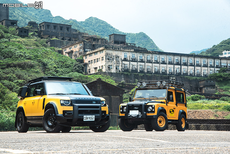 老靈魂與新科技的越野傳承｜Defender Trophy Edition遇上全台唯一90 Works V8 Trophy！