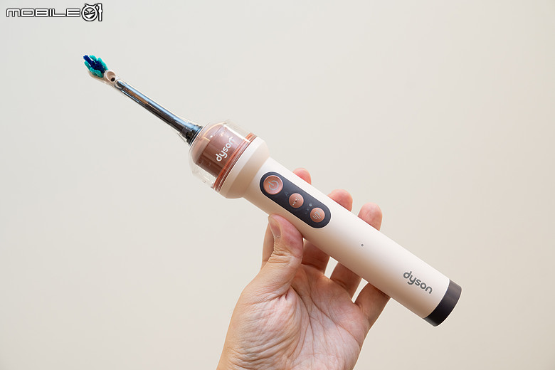 Dyson CameraJet 微鏡噴射電動牙刷登場｜牙刷也有鏡頭＋AI，還能自動噴射漱口水！高單價挑戰旗艦潔牙市場