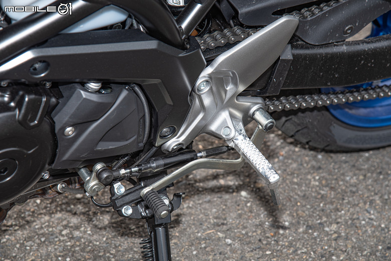 點我看大圖 2026 SUZUKI SV-7GX 試駕報告|V雙風味依然經典,熱血可以更加舒適!