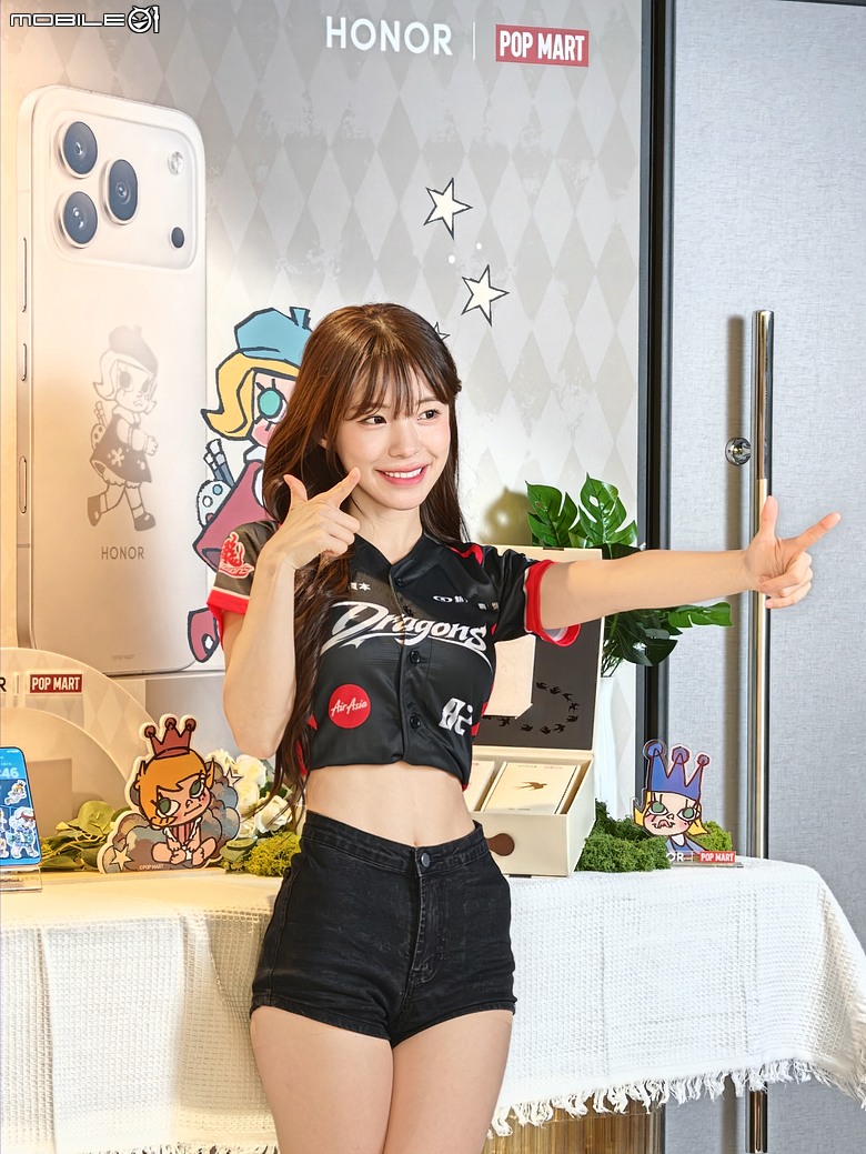 榮耀進駐味全龍大巨蛋音樂盛典，HONOR 600 Pro MOLLY 限量版同步開賣！