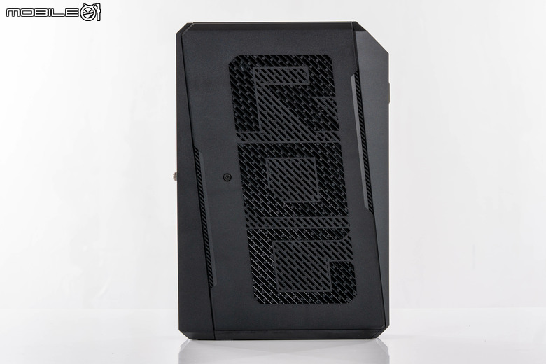 ROG NUC16 Edition 20 電競迷你電腦開箱實測 要價近 20 萬的迷你主機最強之作！