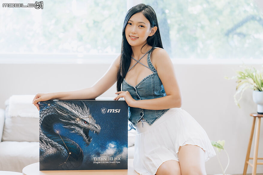 MSI Titan 18 HX 史詩天龍座 40 週年典藏特仕版開箱｜從內到外滿載龍魂細節
