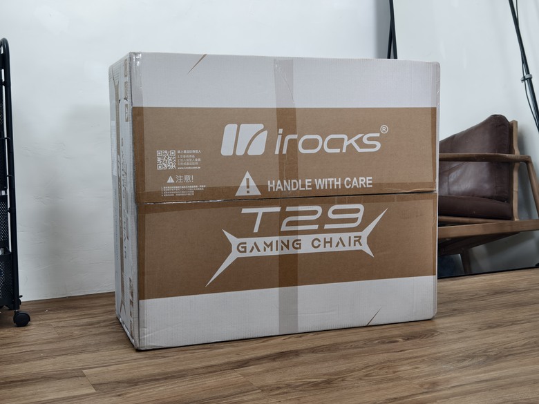 沒有hololive：irocks T29 電競椅開箱心得