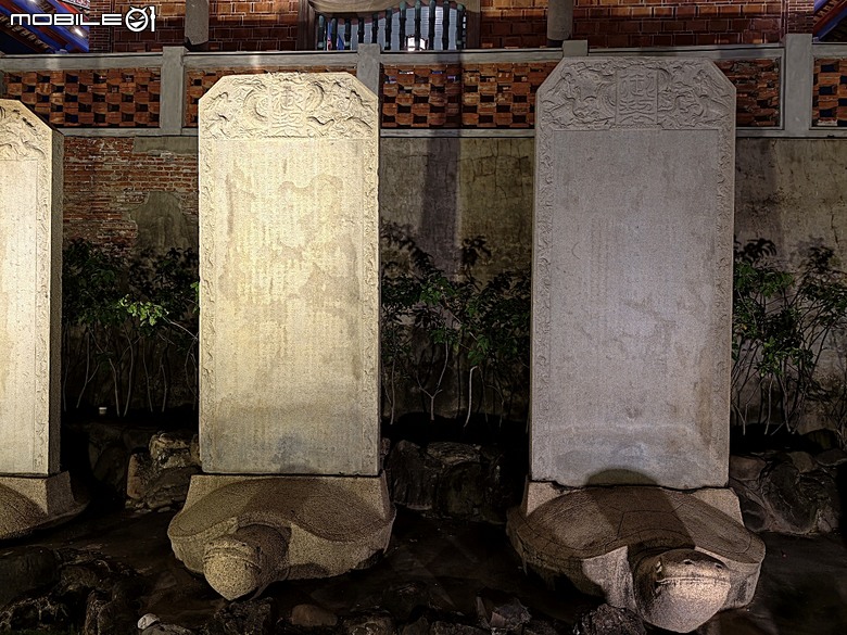 赤崁樓、祀典武廟、祀典大天后宮、開基靈祐宮、開基天后宮…,還有阿江炒鱔魚與成功路米糕 — 臺南市區國定古蹟之一夜遊不完