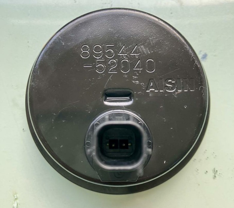 DIY維修 2010 RAV4 2WD 後輪 ABS sensor