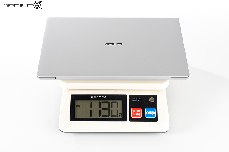 ASUS ExpertBook Ultra 體驗|首搭 3K Tandem OLED 的極輕 AI 商務旗艦!