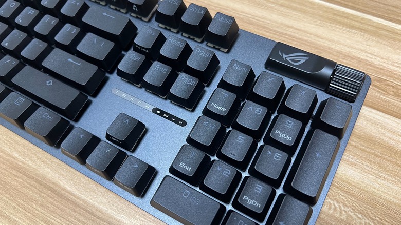 [開箱] ROG STRIX SCOPE II X (NX SNOW V2)