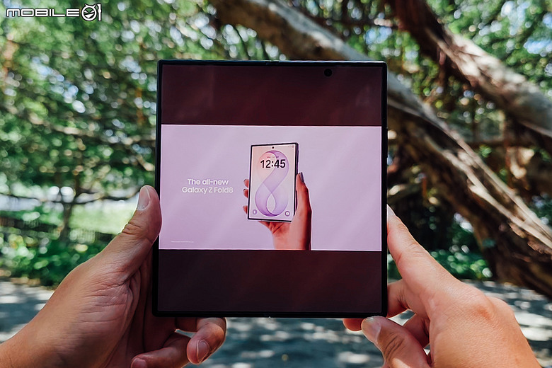 Samsung Galaxy Z Fold8 Ultra 評測報告｜輕薄手感與極致多工的完美平衡！