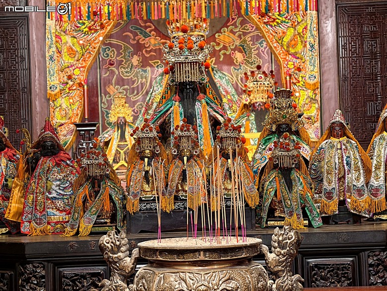 赤崁樓、祀典武廟、祀典大天后宮、開基靈祐宮、開基天后宮…,還有阿江炒鱔魚與成功路米糕 — 臺南市區國定古蹟之一夜遊不完