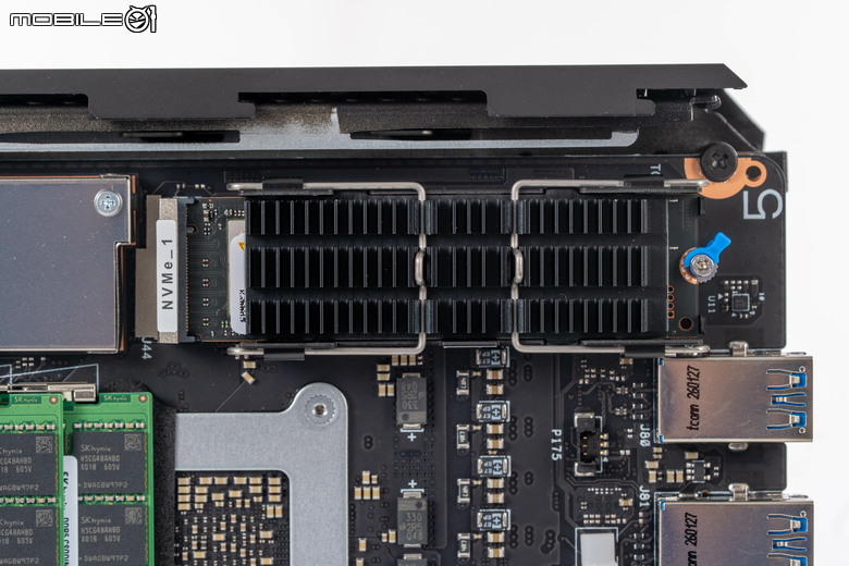 ROG NUC16 Edition 20 電競迷你電腦開箱實測 要價近 20 萬的迷你主機最強之作！