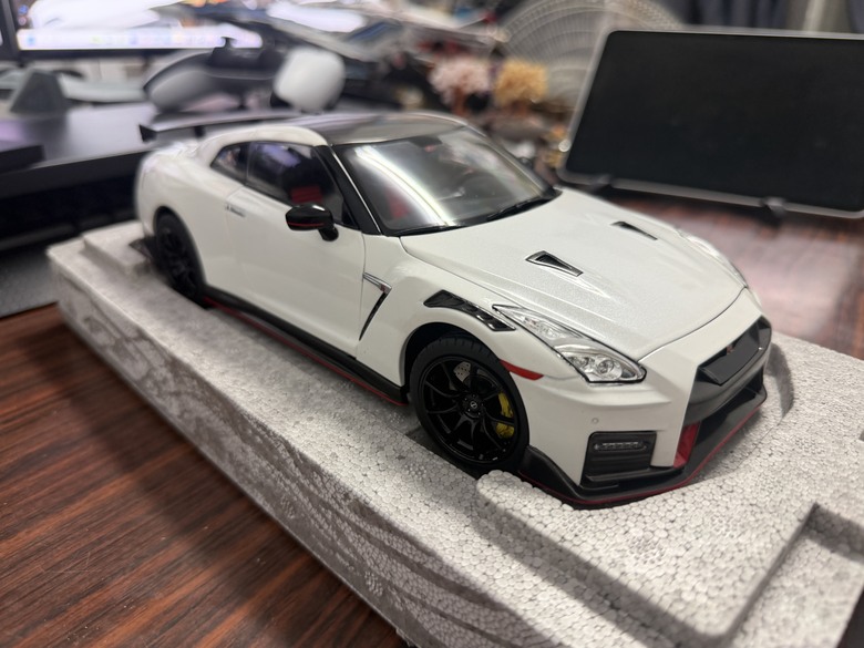 [開箱]1/18 Nissan GT-R Nismo R35 2022
