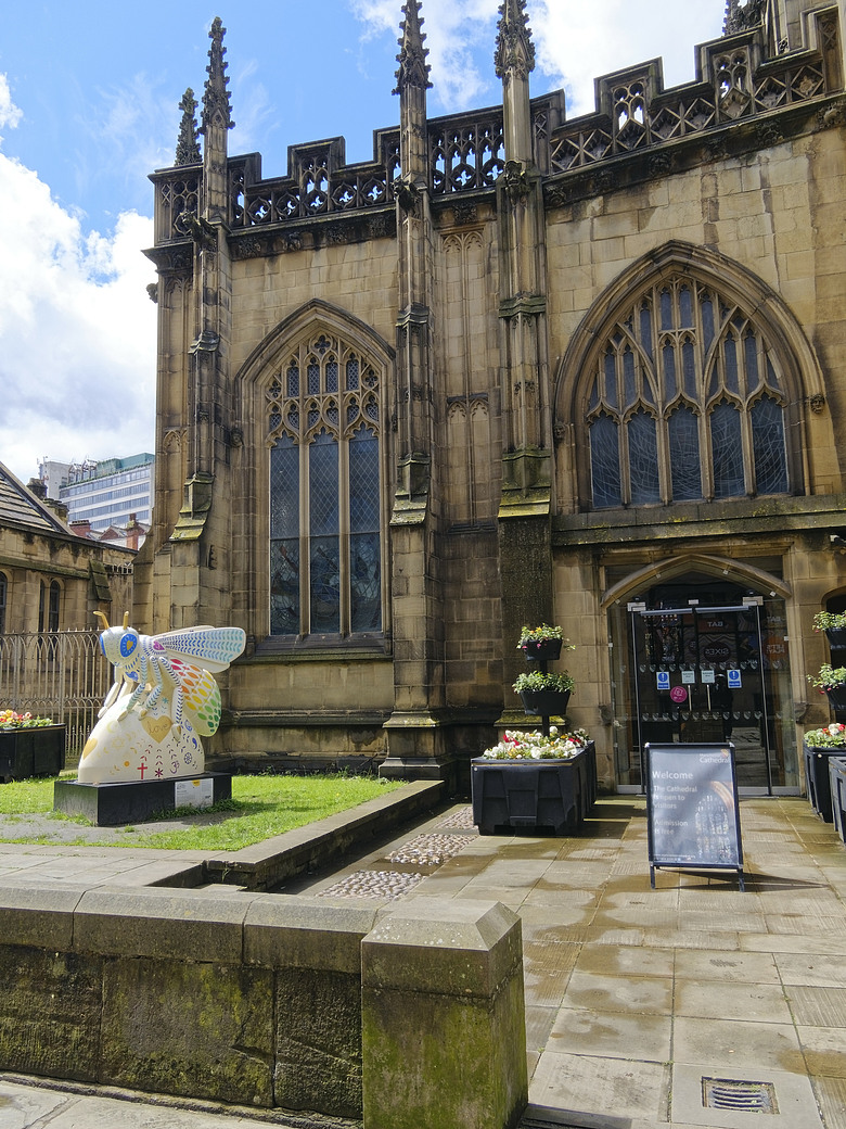 曼徹斯特的光與石：John Rylands Library & Manchester Cathedral