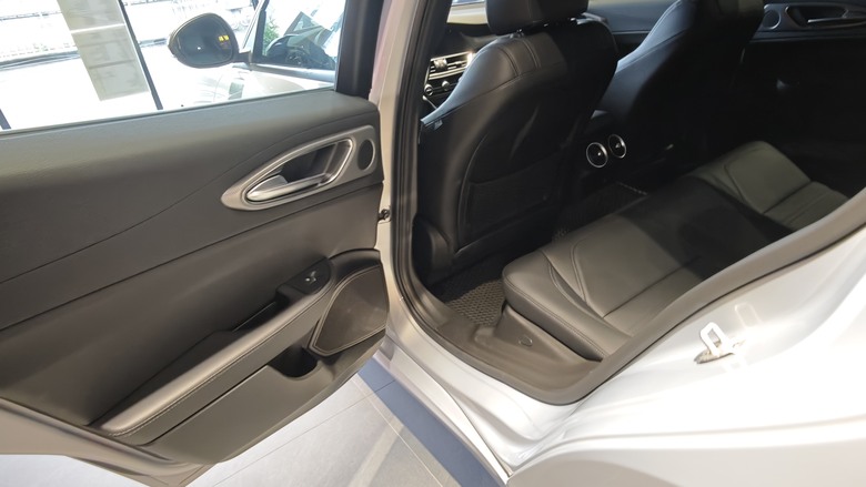 桃園荃程汽車參訪 - 依照Stellantis Brand House 全球規範打造之亞太區第二座據點