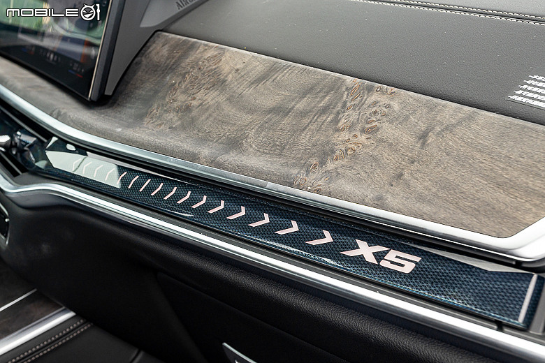 BMW X5 / X6「鉑金版」試駕｜享受高成熟度與更多配備，最末代但最超值！