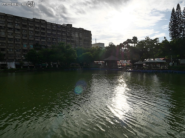臺中公園、彰化銀行、臺中火車站 — 快閃臺中半天憶童年小旅行