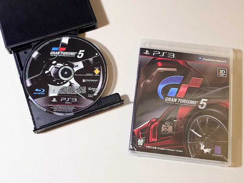 使用 ROG Xbox Ally X & RPCS3 來找回那 15 年前 GT5 的賽車魂