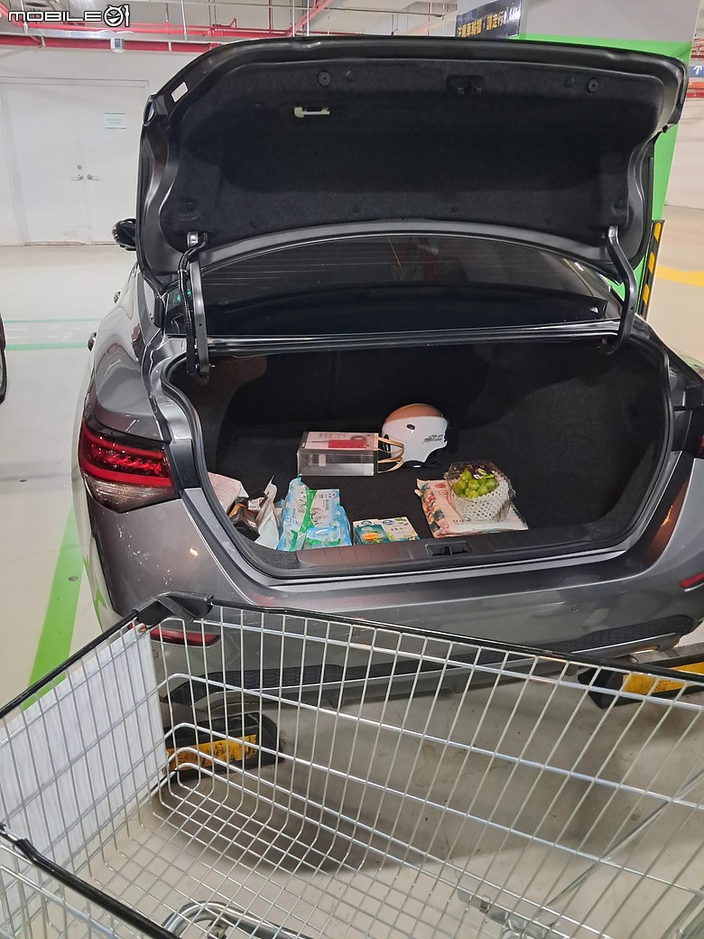 ★ NISSAN の 萬華老店《 SENTRA & 仙草 》交織的耐久哲學