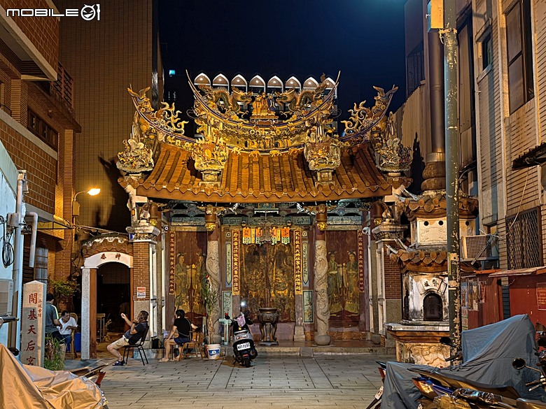 赤崁樓、祀典武廟、祀典大天后宮、開基靈祐宮、開基天后宮…,還有阿江炒鱔魚與成功路米糕 — 臺南市區國定古蹟之一夜遊不完