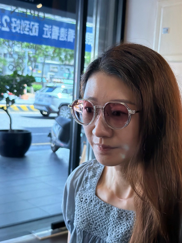 【心得】磁吸太陽眼鏡片會容易掉？台南眼鏡店實測