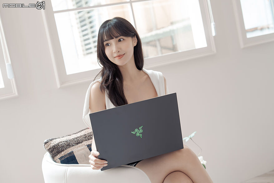 Razer Blade 16(2026) 測試報告｜無需妥協的輕薄與強效