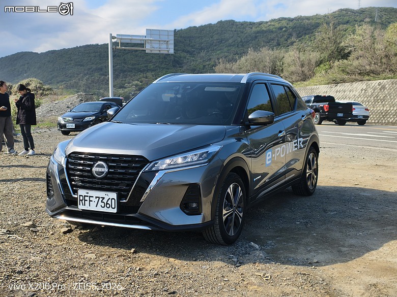 點我看大圖 今天,不趕路,只看海 / Nissan Kicks e-POWER