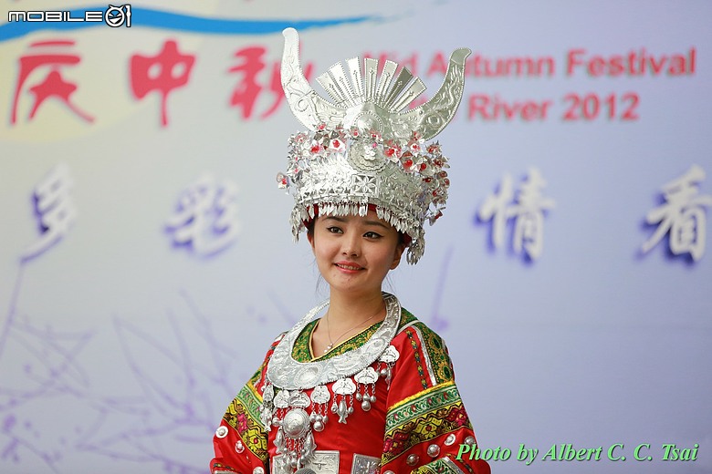 【銀燦黔彩】苗族盛景與華麗歌舞：Canon 5D3 凝格少數民族歌舞的絢麗美學