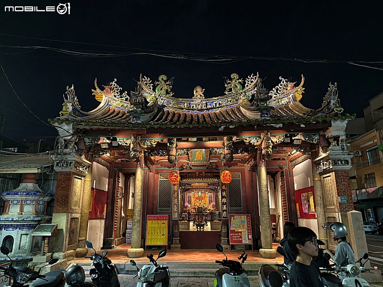 赤崁樓、祀典武廟、祀典大天后宮、開基靈祐宮、開基天后宮…,還有阿江炒鱔魚與成功路米糕 — 臺南市區國定古蹟之一夜遊不完