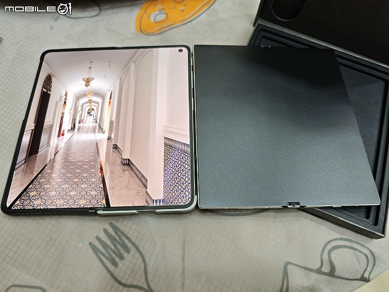 OPPO Find N6 大折實用的便利性