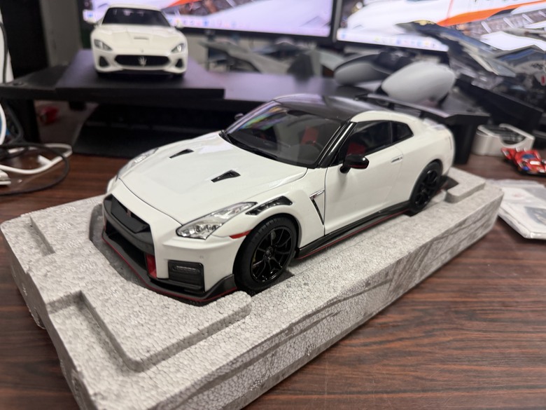 [開箱]1/18 Nissan GT-R Nismo R35 2022