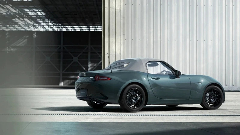 最快 2028 亮相？Mazda 社長揭露次世代 MX-5 研發細節 首度支援純電架構！