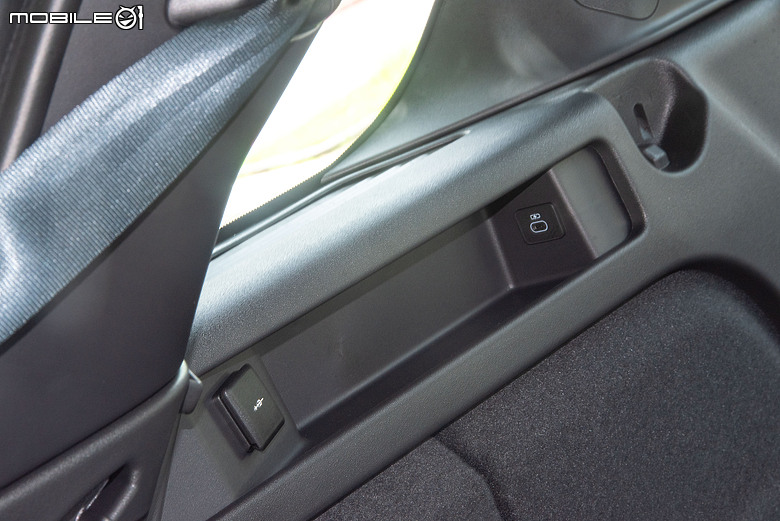 Discovery Sport Landmark Edition 新年式試駕|熟成更添風味,兼具戶外真本事的七座休旅!