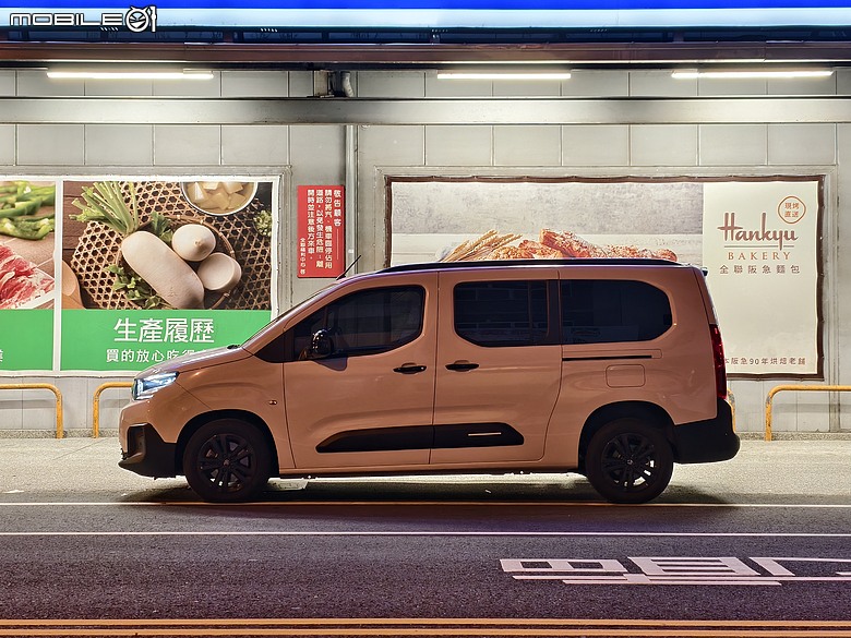 點我看大圖 替生活多留一點位置 / Citroën Berlingo